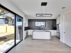 1804 Sylvan DR 2, Austin TX 78741