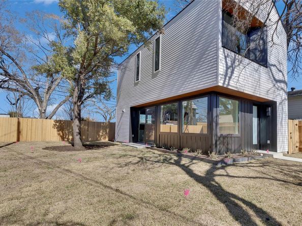 1804 Sylvan DR 2, Austin TX 78741