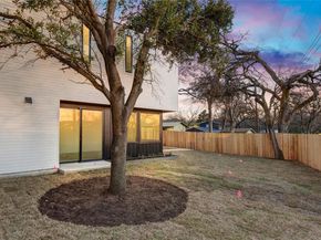 1804 Sylvan DR 2, Austin TX 78741