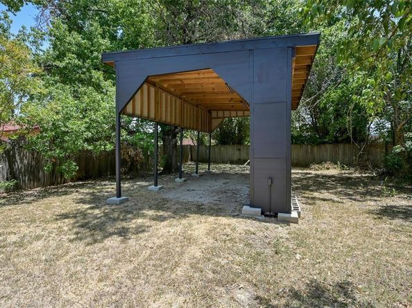 8415 Bowling Green DR, Austin TX 78757
