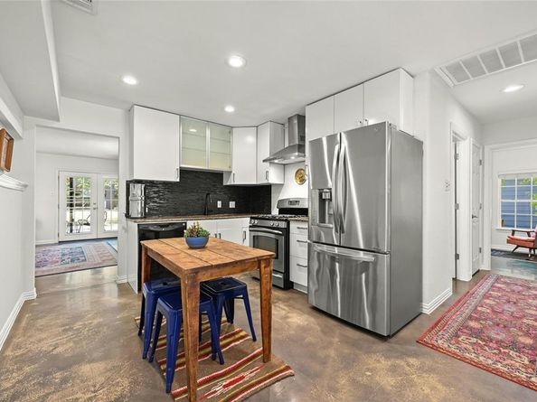 8415 Bowling Green DR, Austin TX 78757