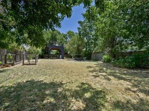 8415 Bowling Green DR, Austin TX 78757