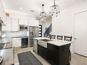 1310 Choquette DR B, Austin TX 78757