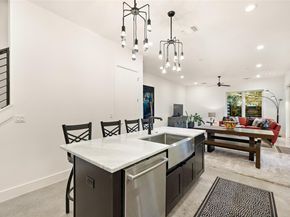 1310 Choquette DR B, Austin TX 78757