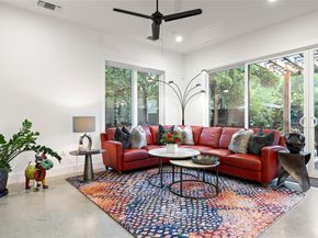 1310 Choquette DR B, Austin TX 78757