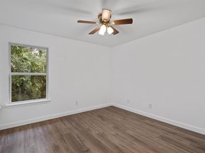 6409 Burns ST 304, Austin TX 78752