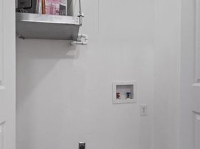 6409 Burns ST 304, Austin TX 78752