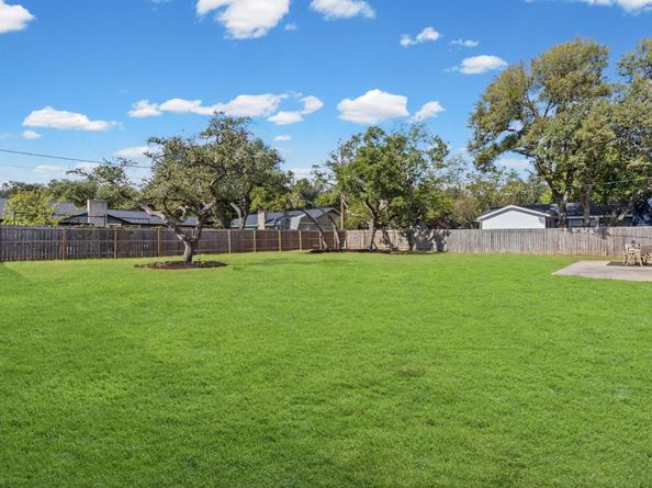 13226 Broadmeade Ave, Austin TX 78729