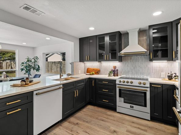 13226 Broadmeade Ave, Austin TX 78729