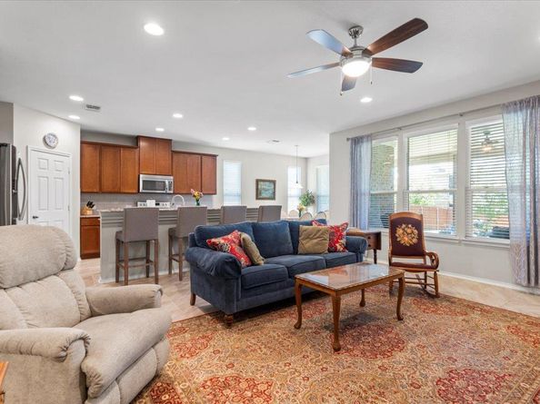 30305 Tiger Woods DR, Georgetown TX 78628