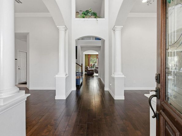 9916 Royal New Kent DR, Austin TX 78717