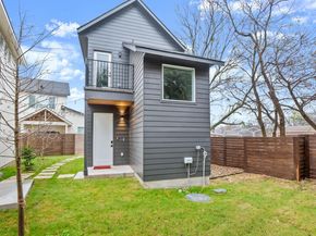 1105 S Meadows DR, Austin TX 78758