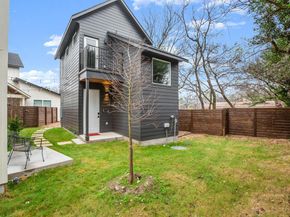1105 S Meadows DR, Austin TX 78758