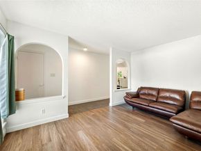 6107 Blarwood DR, Austin TX 78745
