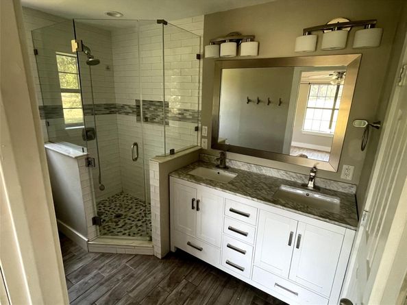 15818 Hamilton Pool RD, Austin TX 78738