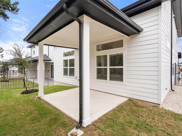 2012 Kit CIR, Austin TX 78758