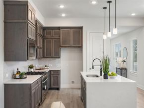 2012 Kit CIR, Austin TX 78758