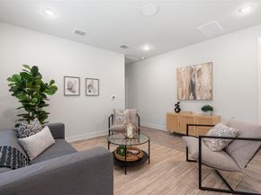 2012 Kit CIR, Austin TX 78758