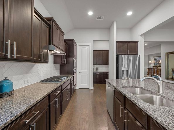 1805 Hollowback DR, Leander TX 78641