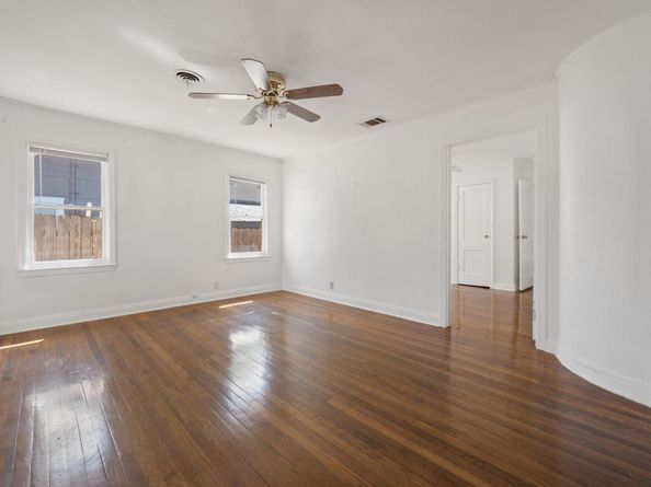 511 W Odell ST, Austin TX 78752