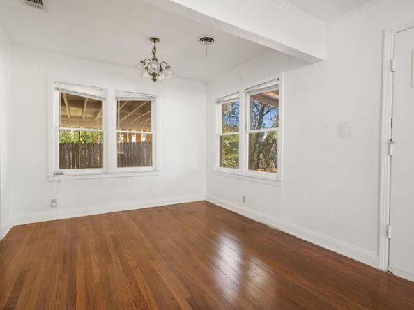 511 W Odell ST, Austin TX 78752