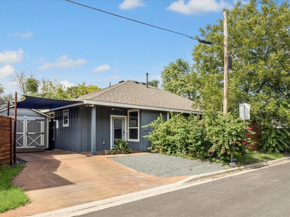 1300 Walnut Ave A, Austin TX 78702
