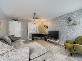 5922 Little Creek TRL, Austin TX 78744