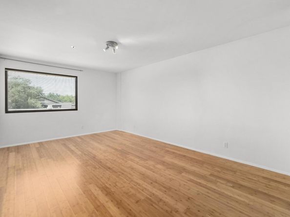 40 N Interstate 35 3D3, Austin TX 78701