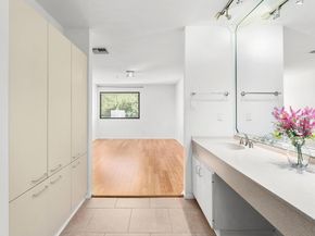 40 N Interstate 35 3D3, Austin TX 78701