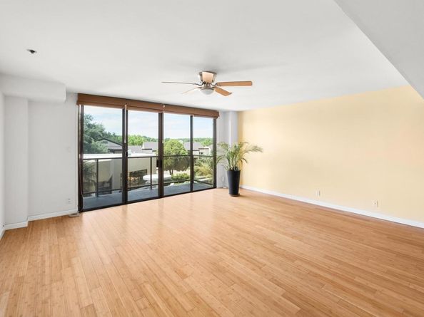 40 N Interstate 35 3D3, Austin TX 78701