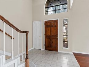 7902 Cahill DR, Austin TX 78729