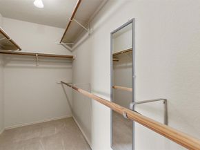 7902 Cahill DR, Austin TX 78729