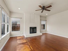 7902 Cahill DR, Austin TX 78729