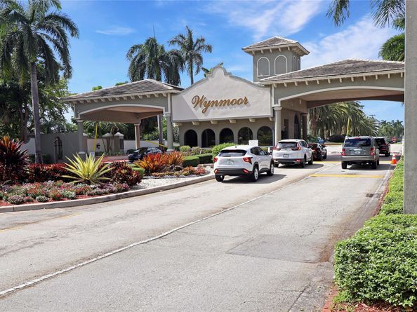 2703 Nassau Bnd A1, Coconut Creek FL 33066