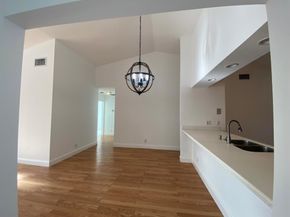 118 Sherwood Circle 8d, Jupiter FL 33458
