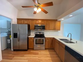 118 Sherwood Circle 8d, Jupiter FL 33458