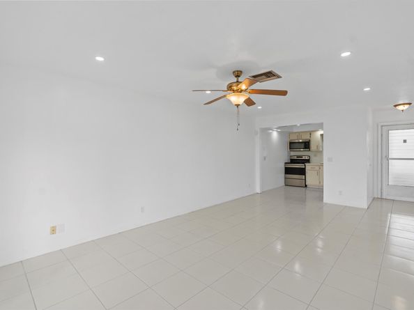 2894 Crosley Drive E D, West Palm Beach FL 33415