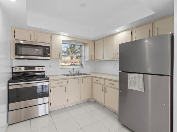 2894 Crosley Drive E D, West Palm Beach FL 33415