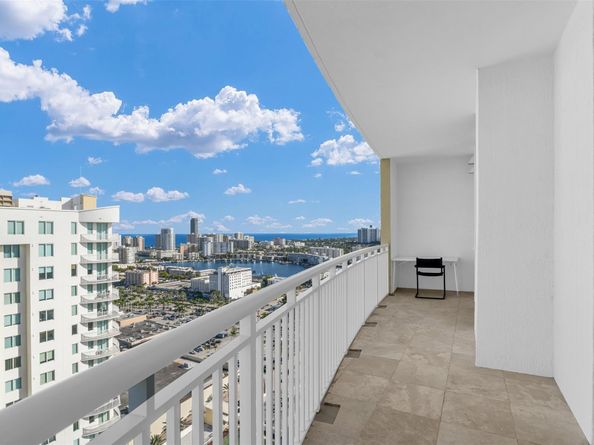 1745 E Hallandale Beach Blvd PH03W, Hallandale Beach FL 33009