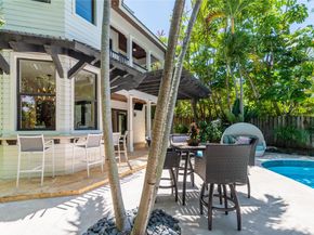 2415 Middle River Dr, Fort Lauderdale FL 33305