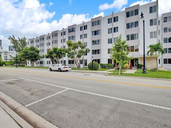 250 180th Dr 154, Sunny Isles Beach FL 33160