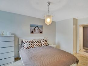 250 180th Dr 154, Sunny Isles Beach FL 33160