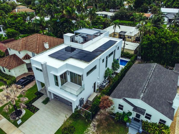 260 31st Street, West Palm Beach FL 33407
