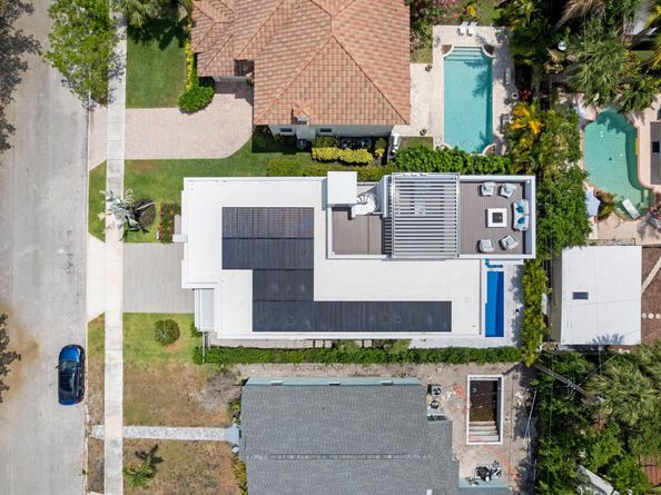260 31st Street, West Palm Beach FL 33407
