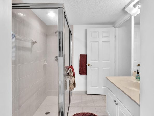 136 Catania Way, Royal Palm Beach FL 33411