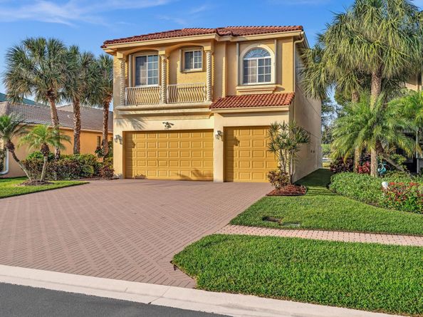 136 Catania Way, Royal Palm Beach FL 33411