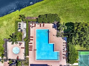 136 Catania Way, Royal Palm Beach FL 33411