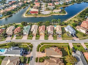 136 Catania Way, Royal Palm Beach FL 33411