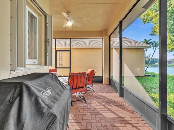 136 Catania Way, Royal Palm Beach FL 33411