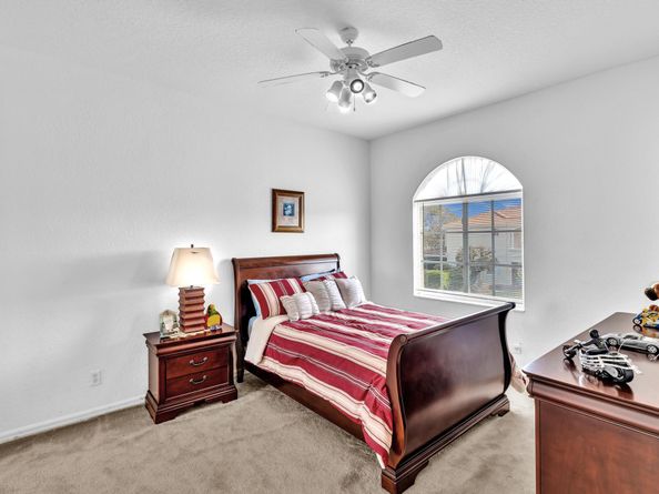 136 Catania Way, Royal Palm Beach FL 33411